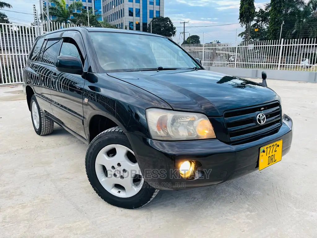 Toyota Kluger 2004 Black