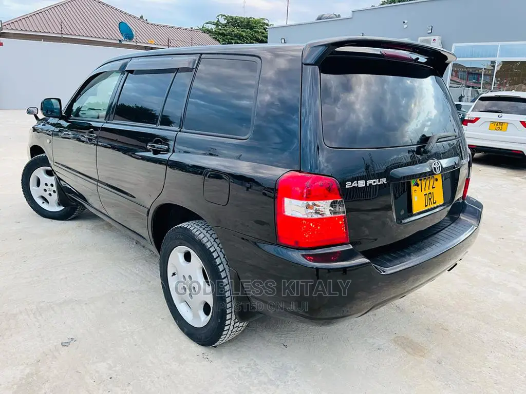 Toyota Kluger 2004 Black