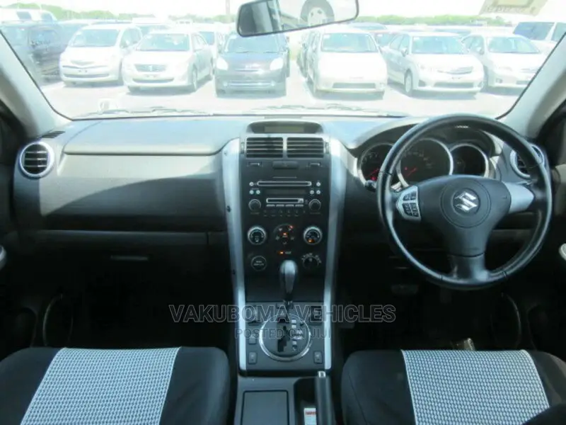 Suzuki Escudo 2008 Pearl