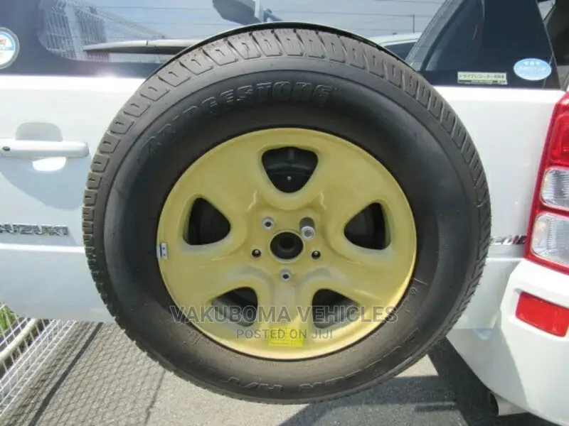 Suzuki Escudo 2008 Pearl