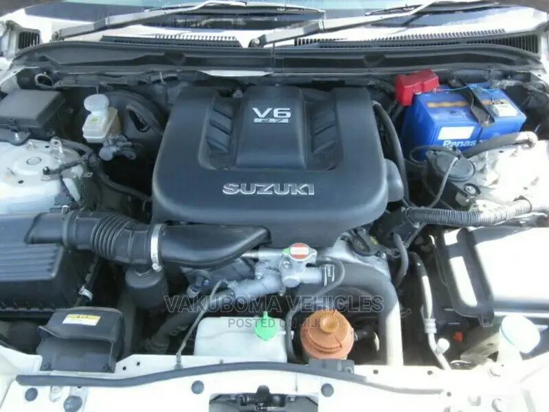 Suzuki Escudo 2006 Pearl