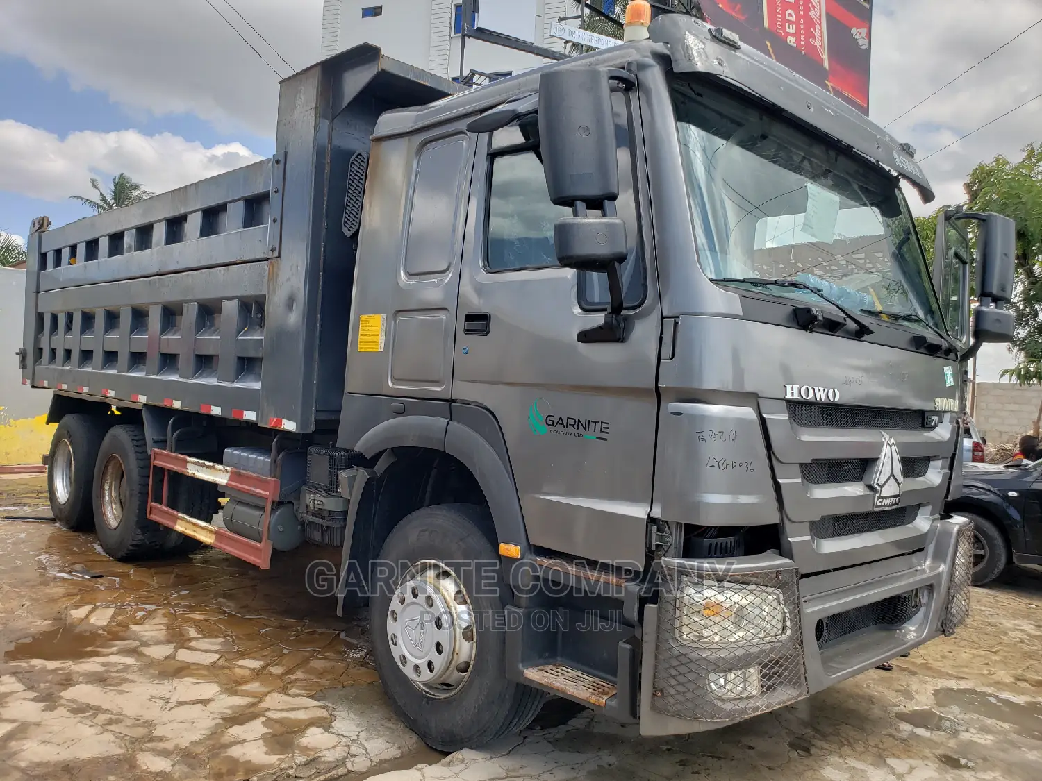 Kwa Mahitaji Ya Howo Tipper Used From China