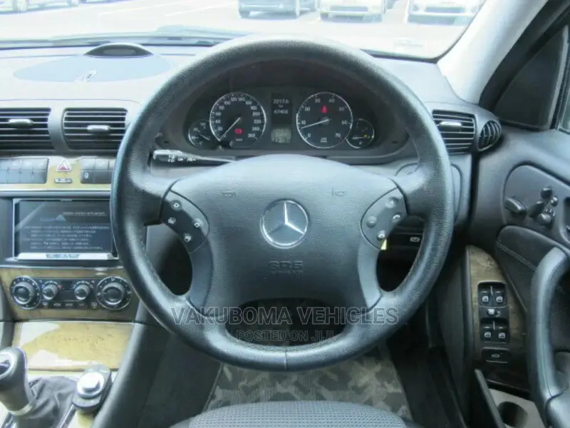 Mercedes-Benz C-Class 2007 Black
