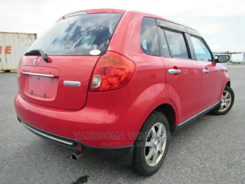Mazda Verisa 2007 Red