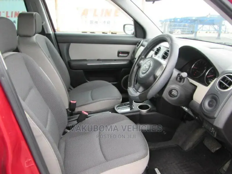 Mazda Verisa 2007 Red