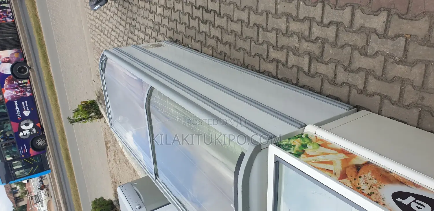 Aht Biggest Freezer 813L