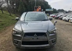 Mitsubishi RVR 2.0 2011 Gray