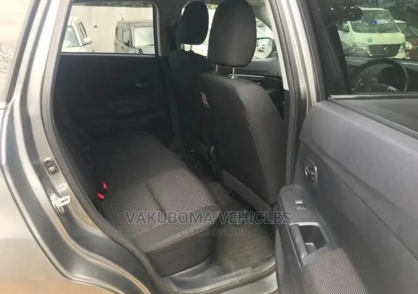 Mitsubishi RVR 2.0 2011 Gray