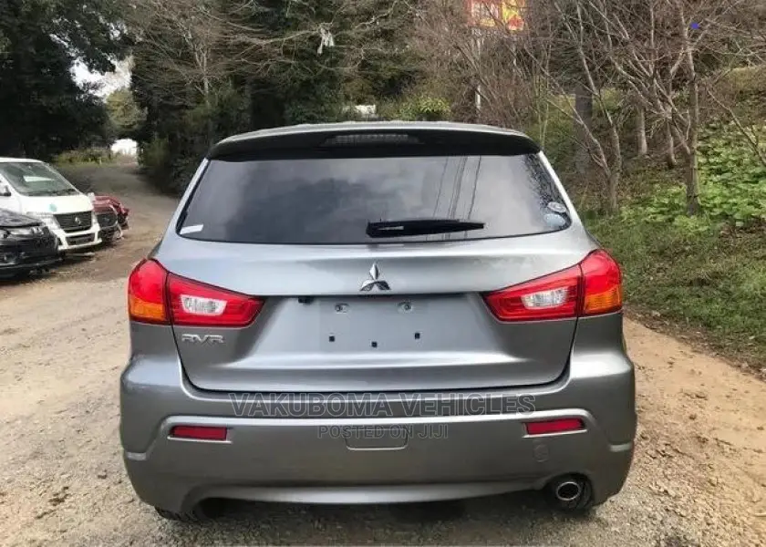 Mitsubishi RVR 2.0 2011 Gray