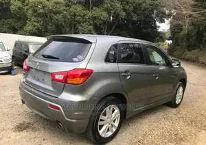 Mitsubishi RVR 2.0 2011 Gray