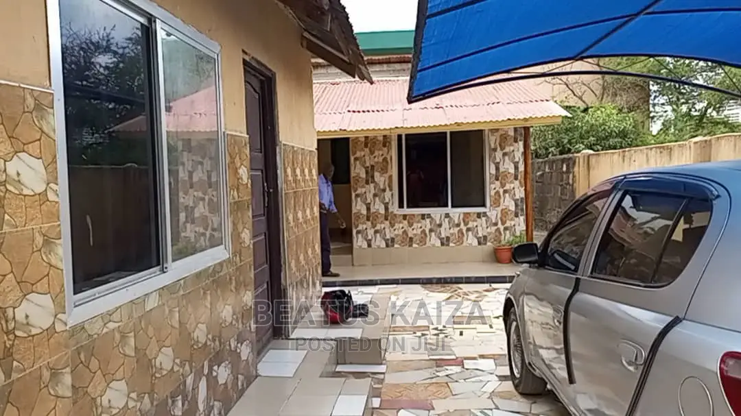 1bdrm Room & Parlour in Mikocheni Shopers, Kinondoni for rent