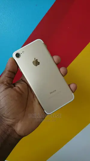 New Apple iPhone 7 128 GB Rose Gold