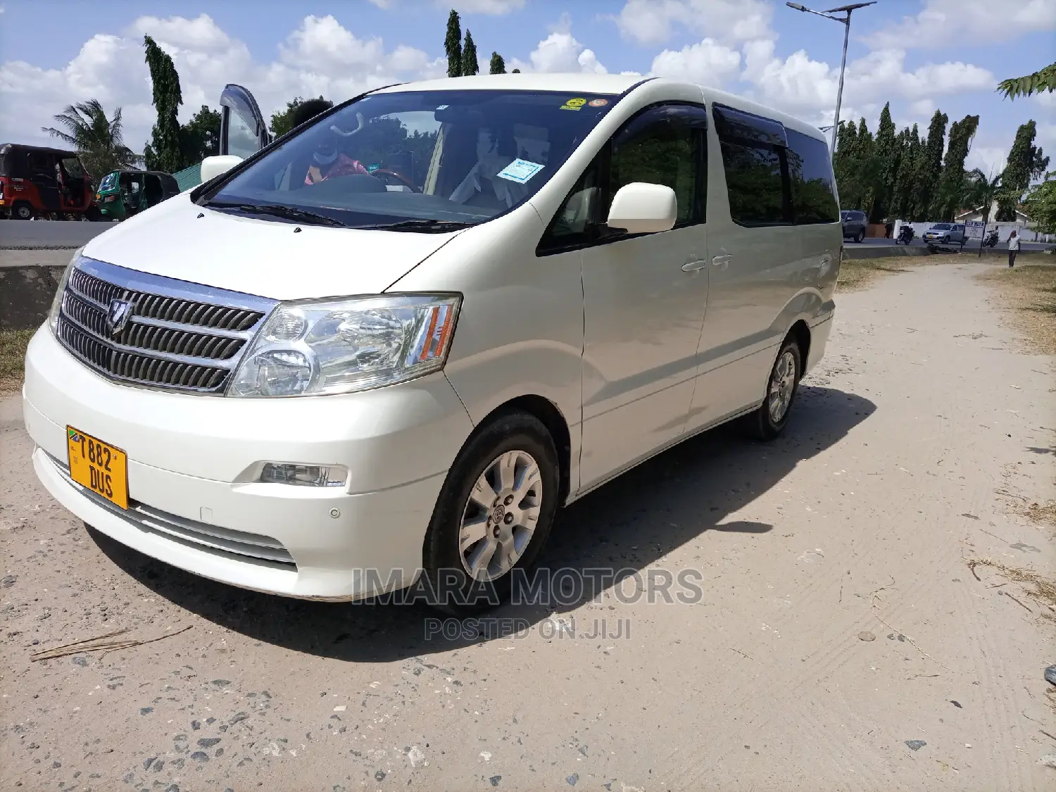 Toyota Alphard 2005 White