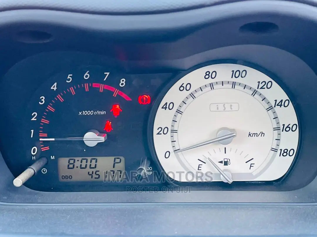 Toyota IST 2005 Black