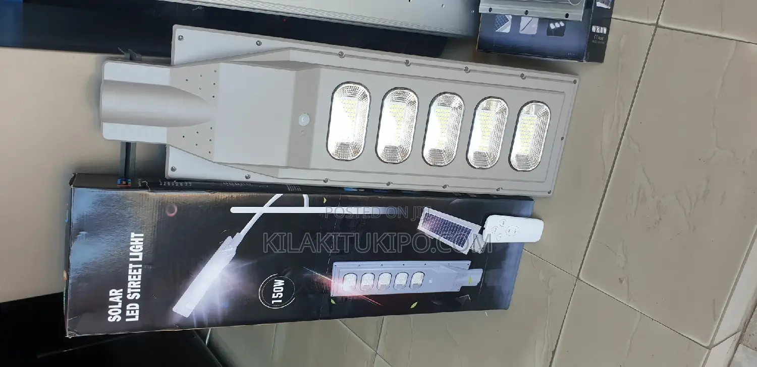 Solar LED Street Right 150W