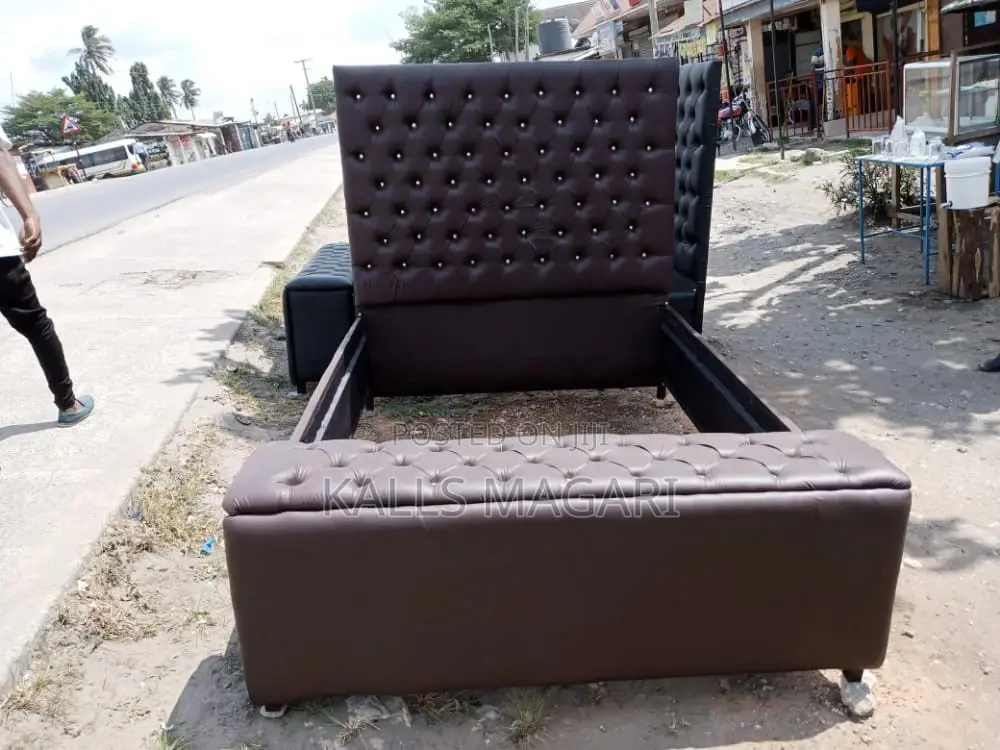 Vitanda Vipya (Beds)