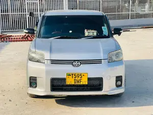 Toyota Corolla Rumion 2007 Silver