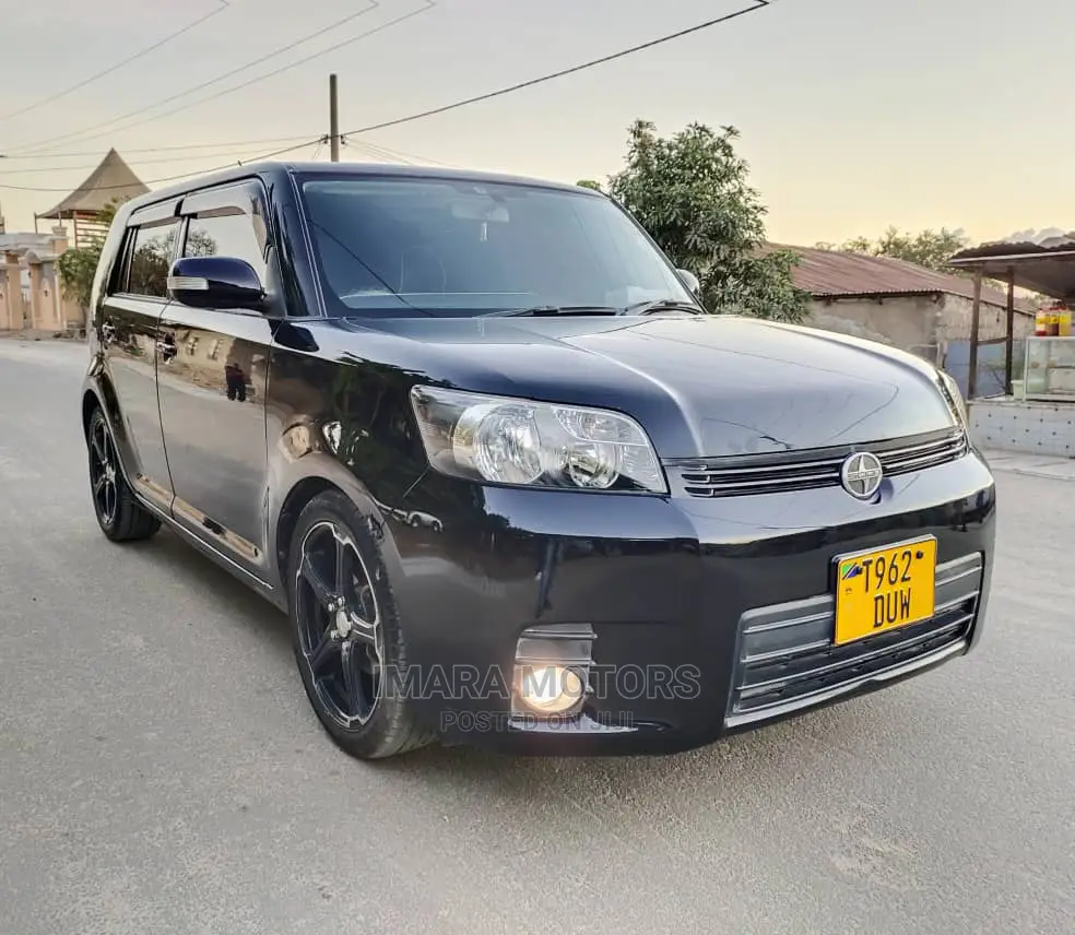 Toyota Corolla Rumion 2008 Black