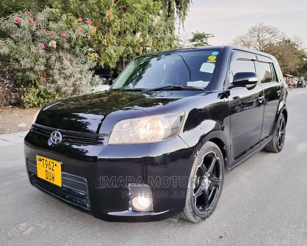 Toyota Corolla Rumion 2008 Black