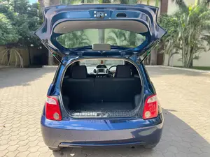 Toyota IST 2005 Blue