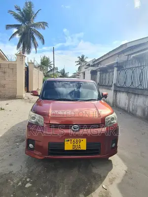 Toyota Corolla Rumion 2007 Brown
