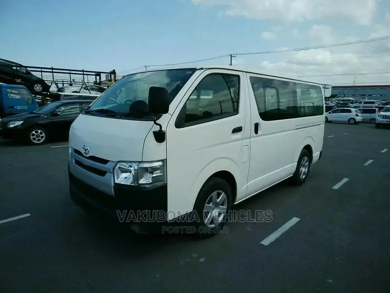 Toyota Hiace Van
