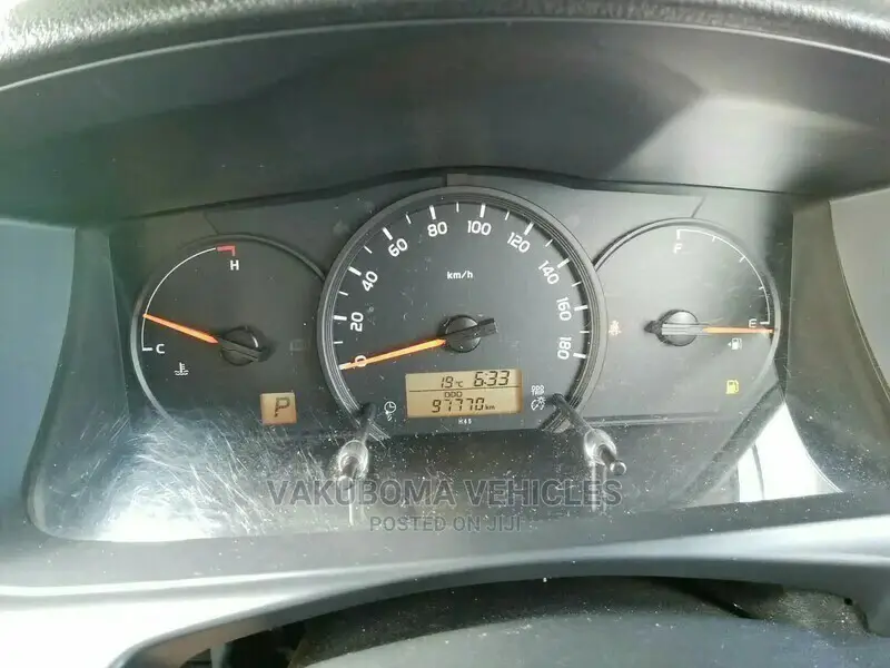 Toyota Hiace Van