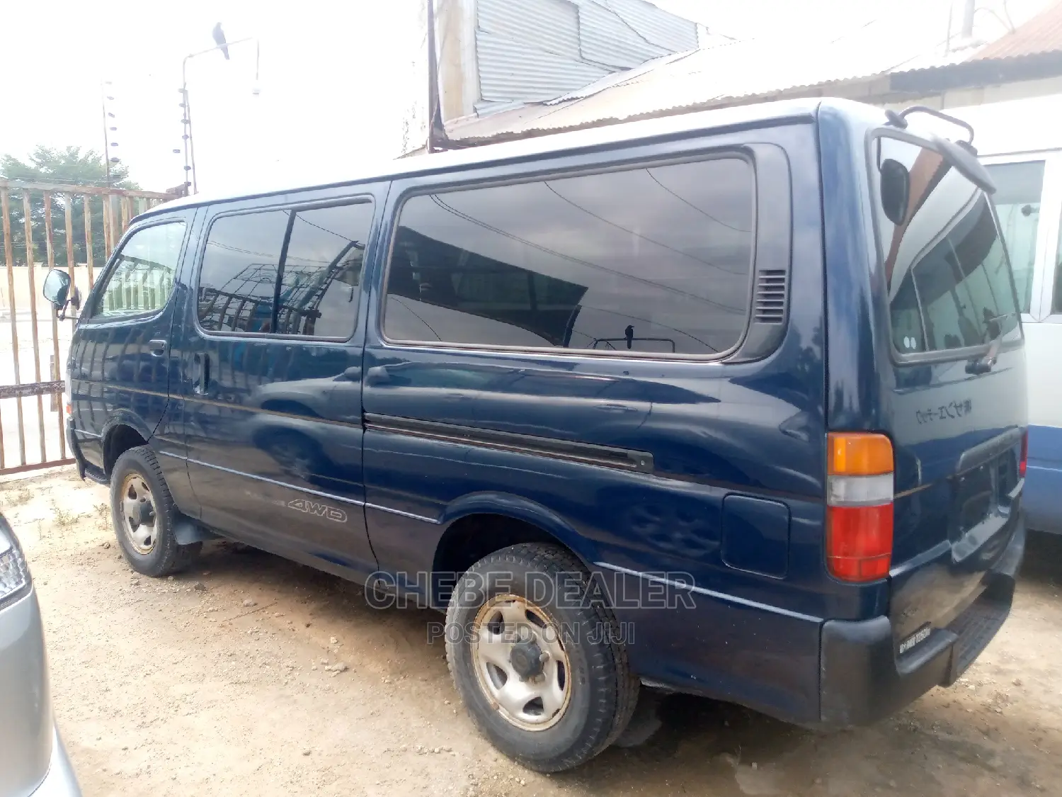 Toyota Hiace Pank