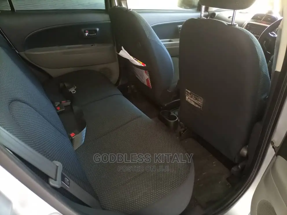 Toyota Passo 2007 Silver