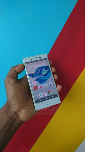 New Sony Xperia X Compact SO-02J 32 GB White