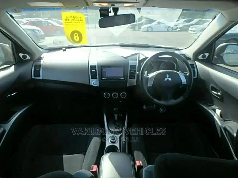 Mitsubishi Outlander 2006 Gold