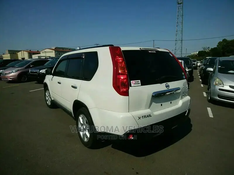 Nissan X-Trail 2008 White