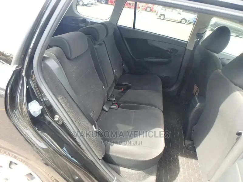Toyota Corolla Fielder 2010 Black