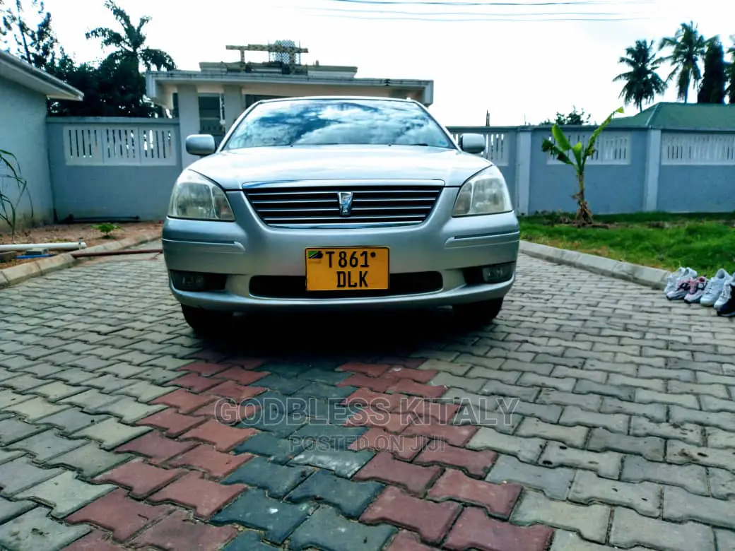 Toyota Premio 2003 Silver