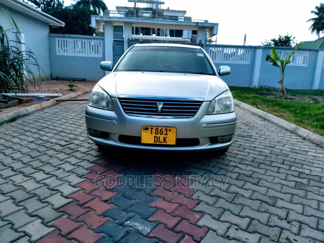 Toyota Premio 2003 Silver
