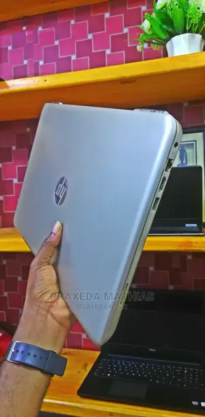 Laptop HP Pavilion 15 8GB Intel Core I5 HDD 1T