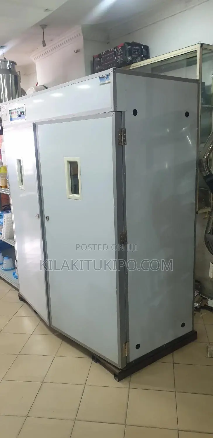 Egg Incubator 1232 Eggs