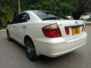 Toyota Premio 2002 Pearl