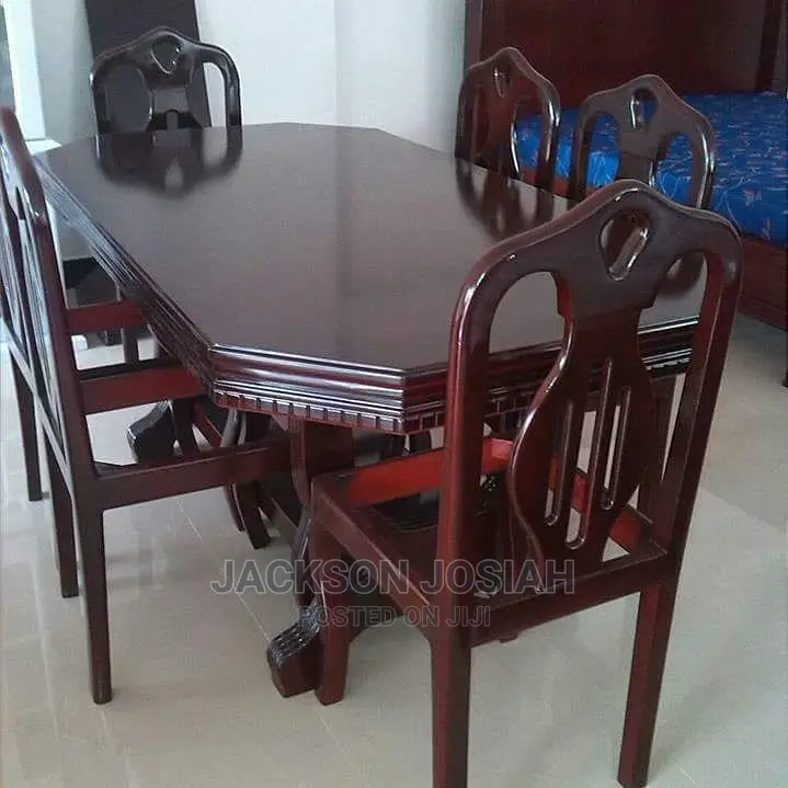 Dinning Table