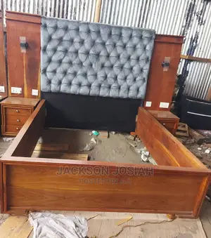 Hard Wood Bed Design
