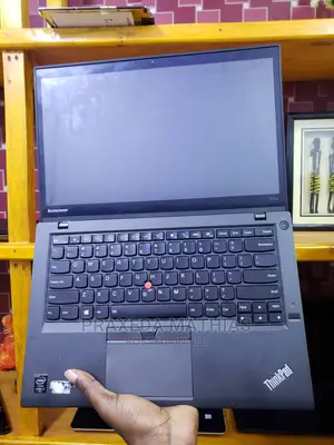 Laptop Lenovo ThinkPad T450 8GB Intel Core I7 HDD 500GB
