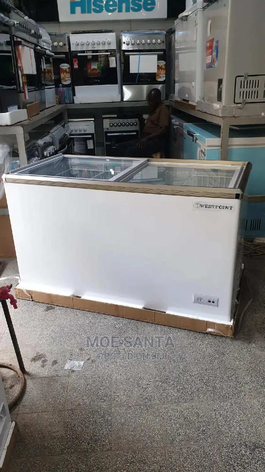 Westpoint Display Frezeer Litre 314