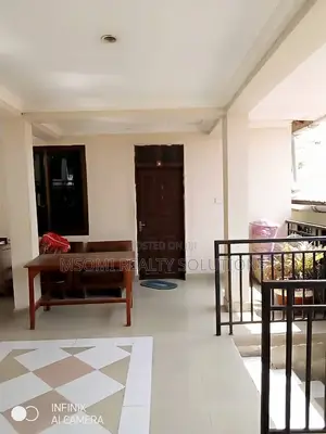 Photo - 1bdrm House in Kimara for Rent