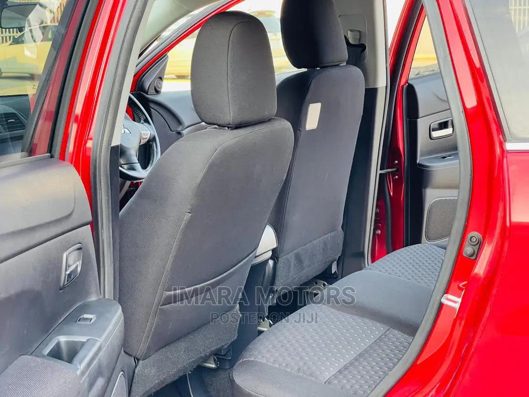Mitsubishi RVR 2010 Red