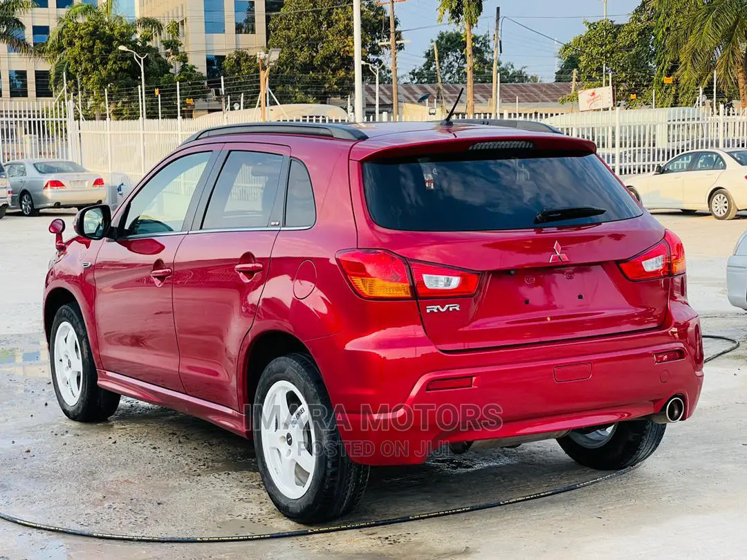 Mitsubishi RVR 2010 Red