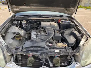 Toyota Mark II 2003 2.0 AWD Silver