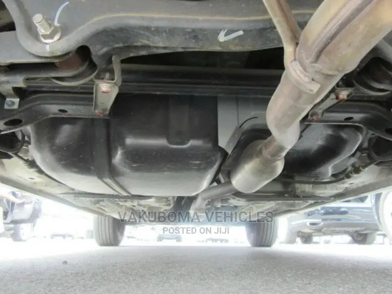 Mitsubishi RVR 2010 Silver