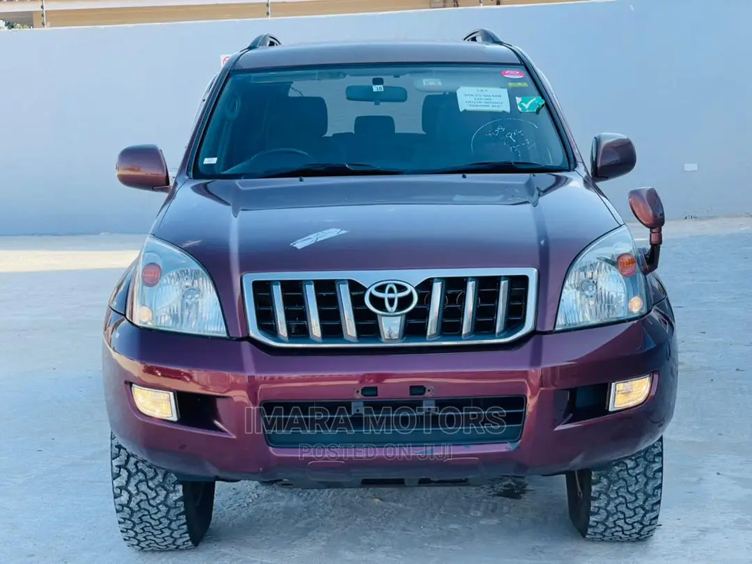 Toyota Land Cruiser Prado 2006 Red