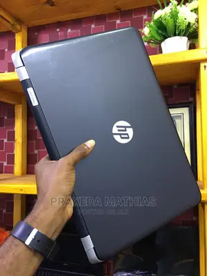 Laptop HP Pavilion 15 4GB Intel Core I3 HDD 500GB