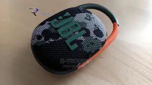 JBL Clip 4